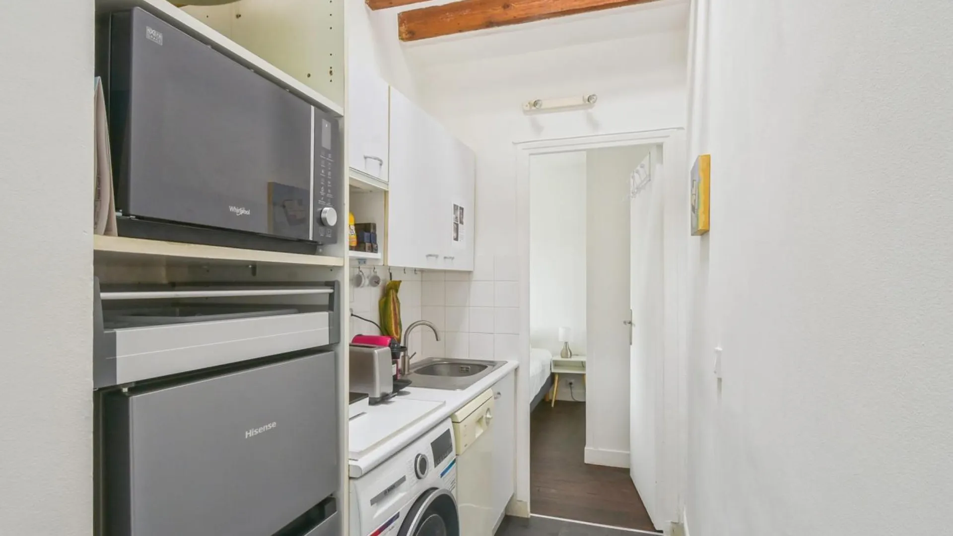 Appartement Surcouf - Welkeys Paris Apartamento