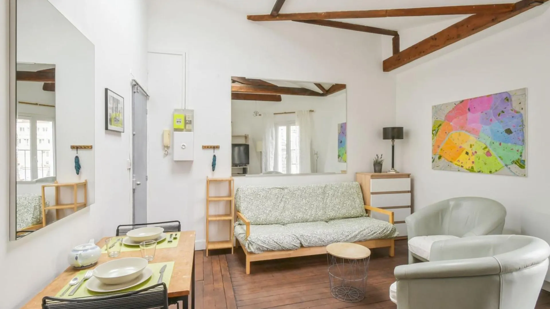 Appartement Surcouf - Welkeys Paris Apartment